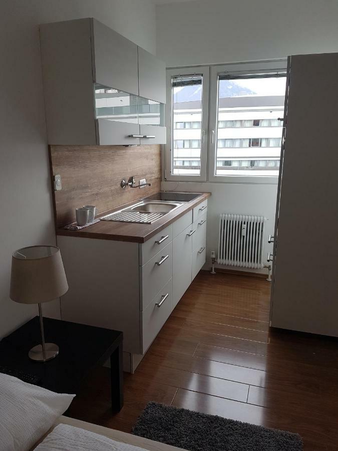 Sunny Studio For Two! Apartamento Salzburgo Exterior foto